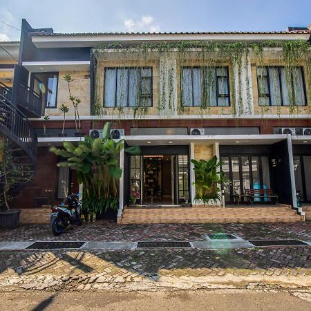 玛琅 卡萨ts 16号旅馆酒店 外观 照片